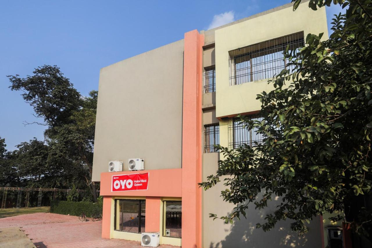 Oyo 63134 Hotel Red Queen Raigarh Esterno foto