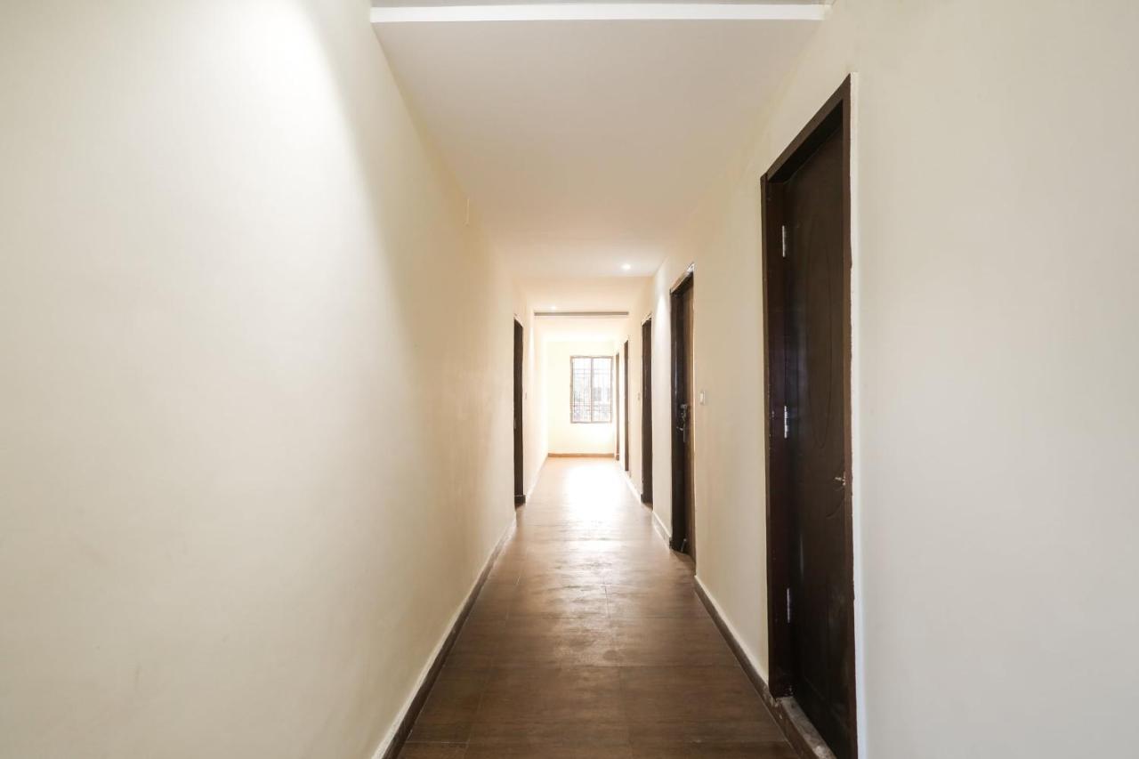 Oyo 63134 Hotel Red Queen Raigarh Esterno foto